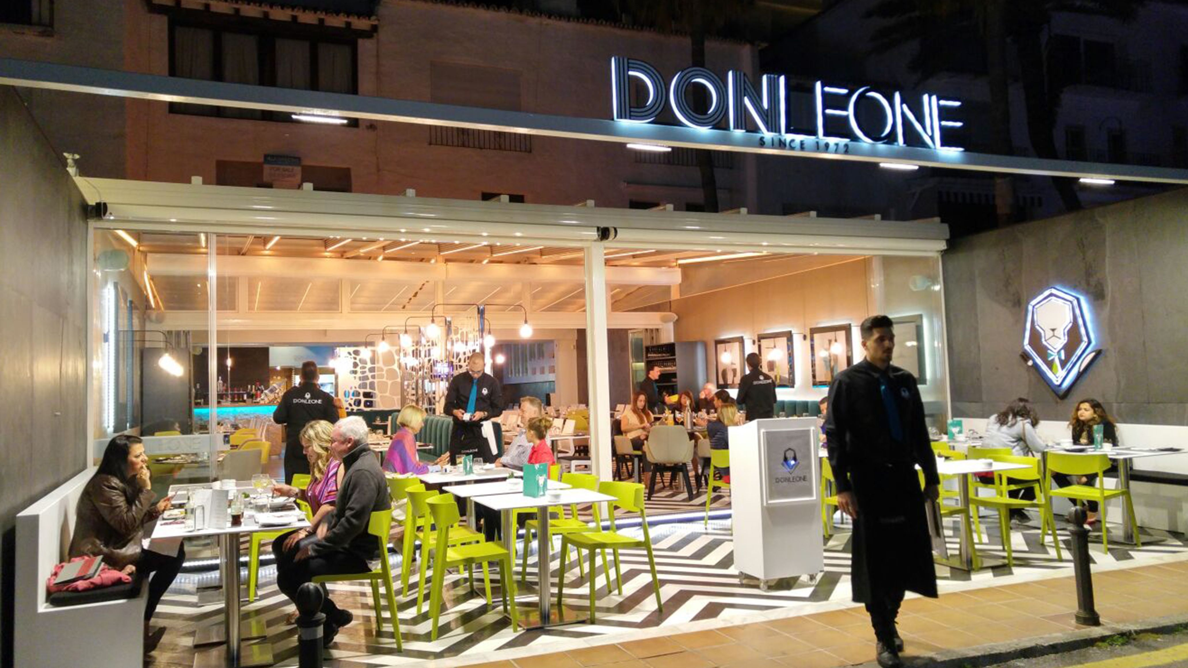 restaurant-puerto-banus-exterior