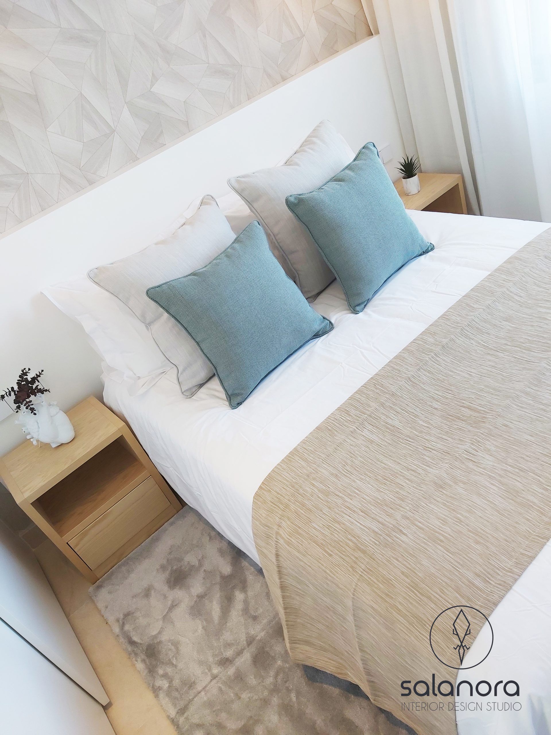 light bedroom design