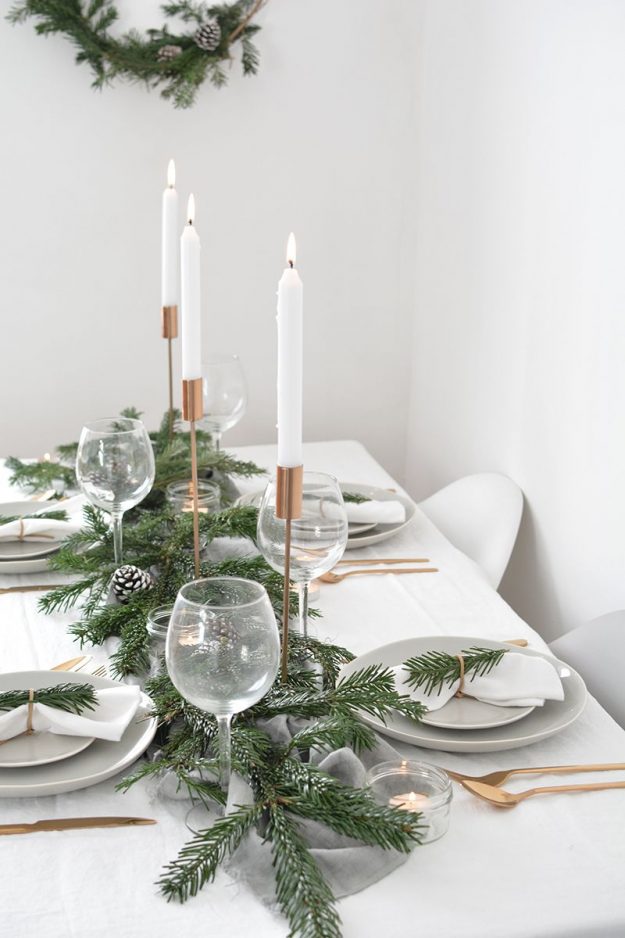 christmas table decor