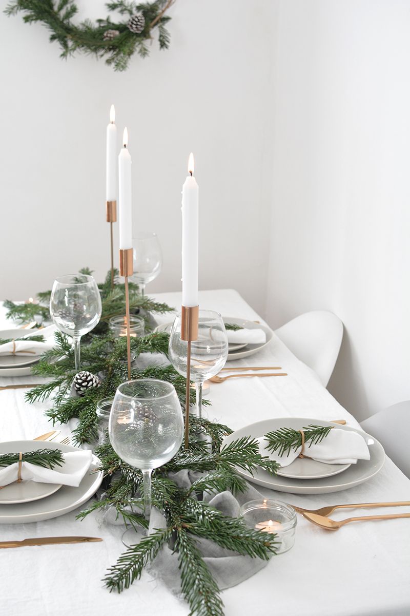 christmas table decor