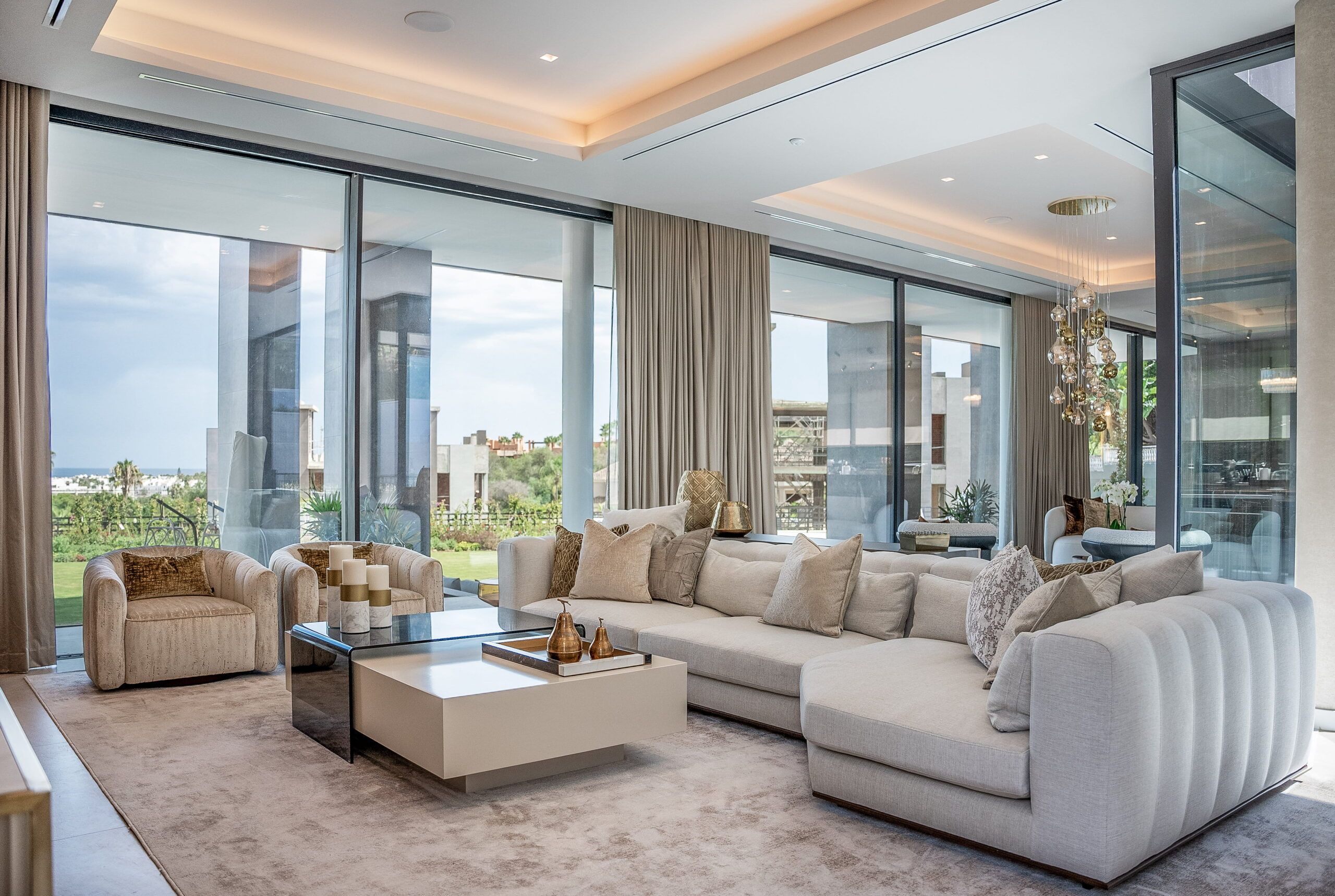 living room luxurious