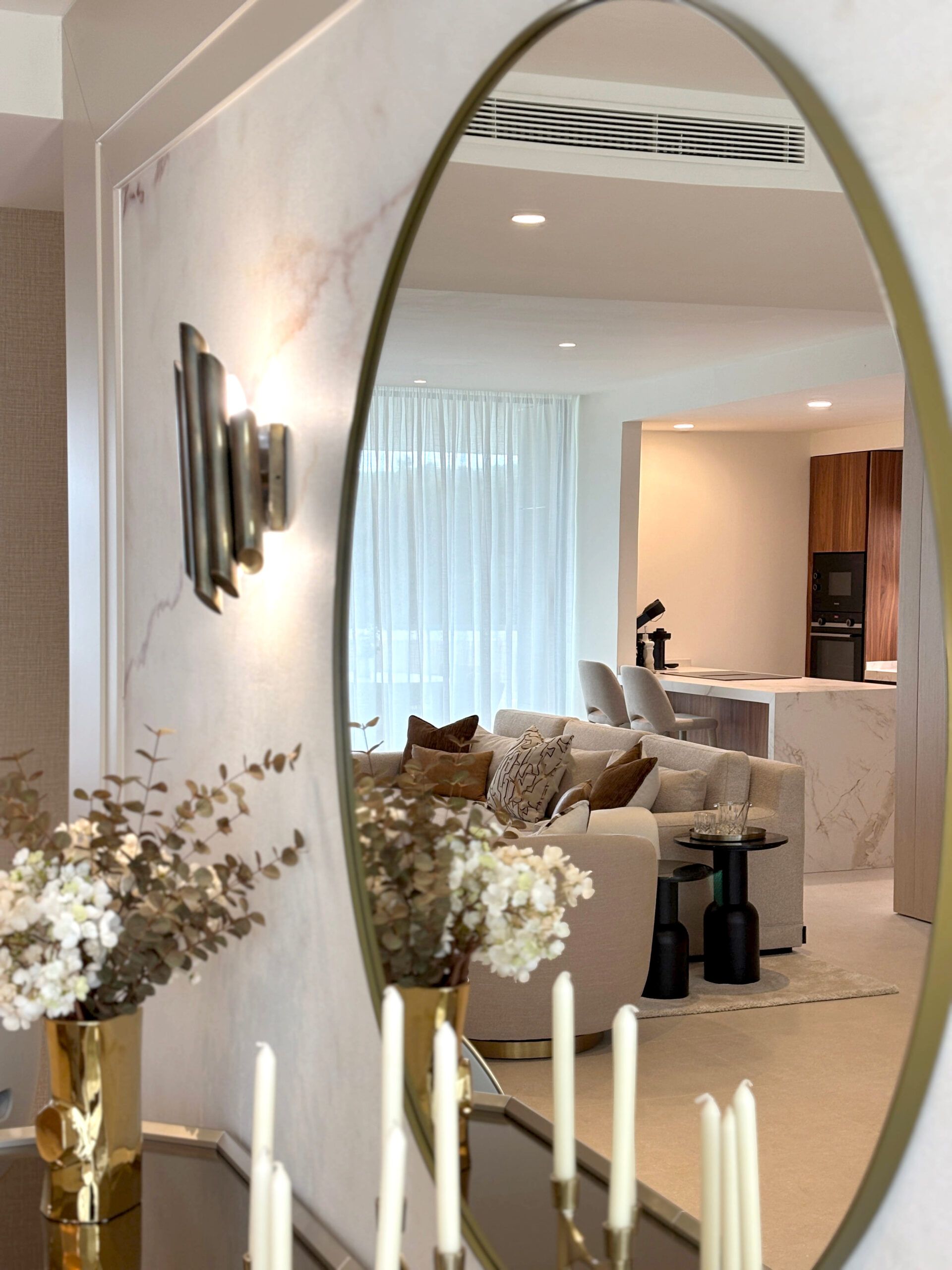 salon mirror design